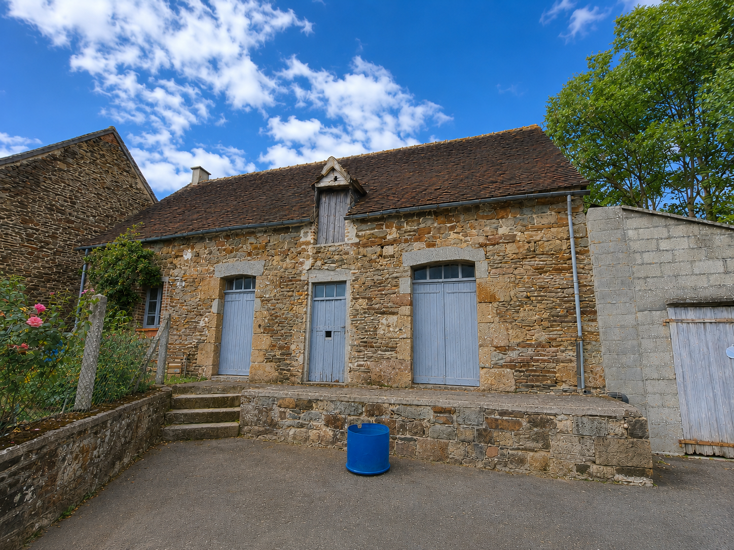 Maison de bourg - à rénover